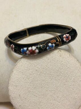 Vintage Black Floral Enamel Square Hinged Bracelet